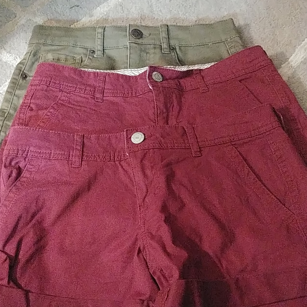 3 pairs of Aeropostale shorts EUC